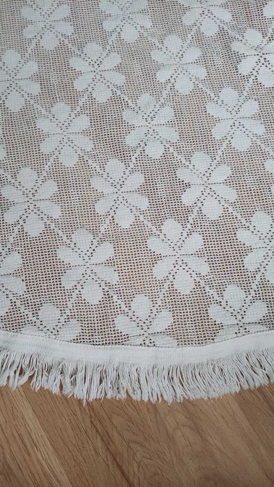 Памучна покривка ажур за кръгла маса