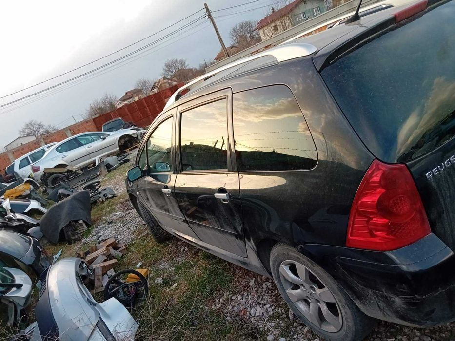 Пежо 307 1.6HDI НА ЧАСТИ