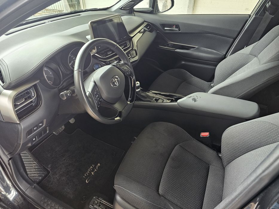 Toyota C HR an 2019