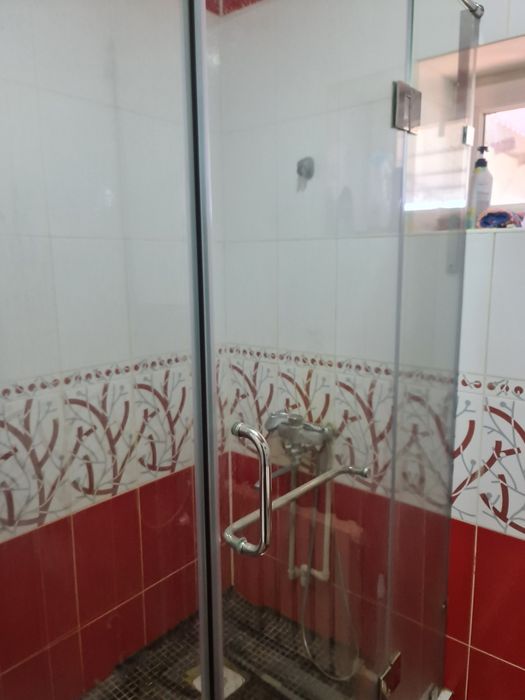 Продам душевую кабину