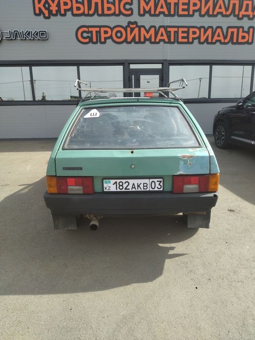 Продаю машину Lada 2009