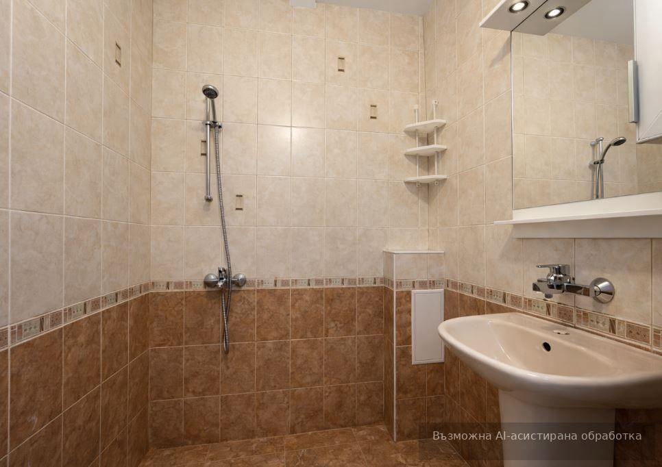 Дава се под наем Тристаен апартамент в Варна, Център - 91 кв.м за 747.66 € - Снимка #6