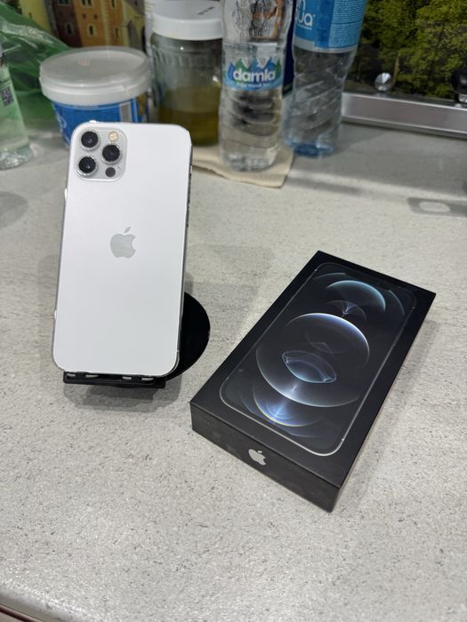 Продам iPhone 12 Pro, 256 ГБ