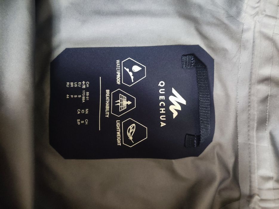 Мъжко непромокаемо яке за преходи Quechua MH500