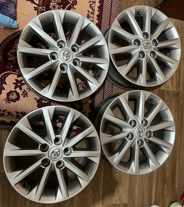 ТАЙОТА Диск R16 Отлично состояние