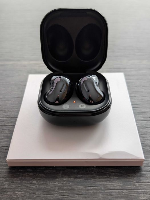 Samsung Galaxy Buds Live | Mystic Black, AKG, In-Ear, Noise Cancelling