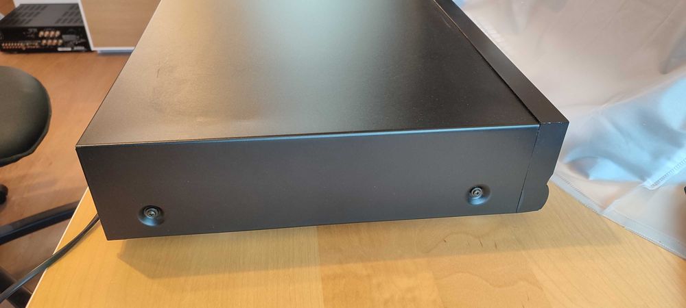 CD changer за 5 диска Harman Kardon FL 8300 с дистанционно