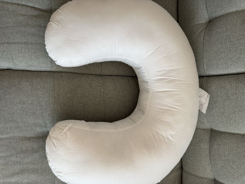 Perna de alaptat Len Ikea nefolosita + husa suplimentara
