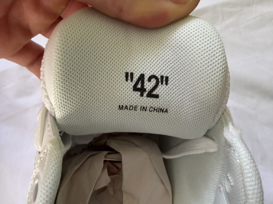 Off-White Out of Office