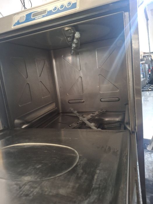 Съдомиална/ чашомиална машина професионална