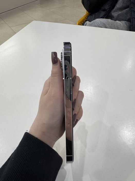Продам Iphone 14 pro 128 gb Silver
