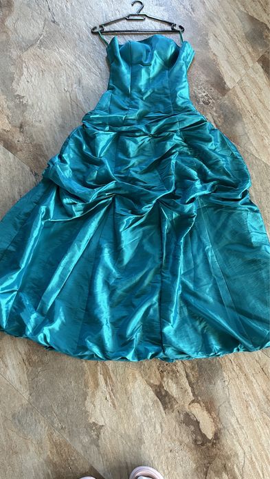 Rochie noua  de seara