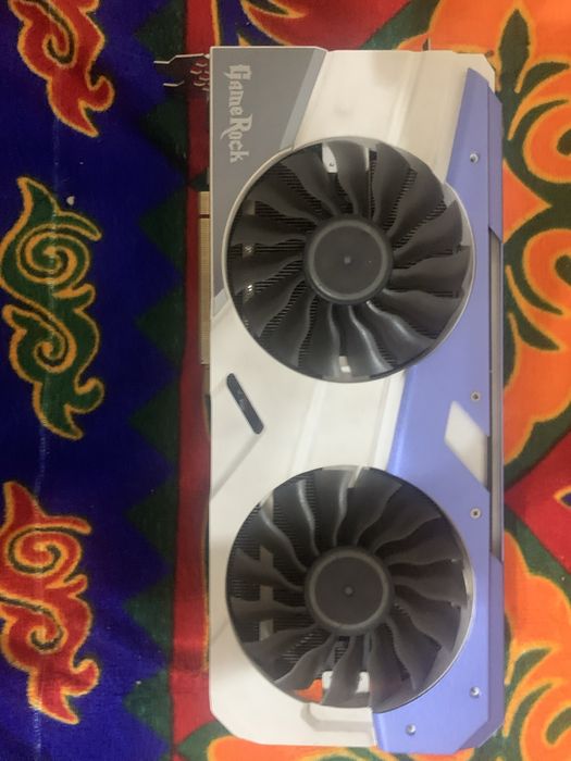 Продам видеокарту GTX 1070 gamerok