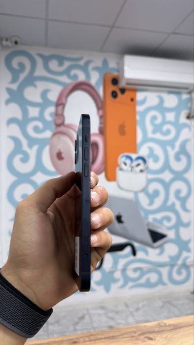 iPhone 12