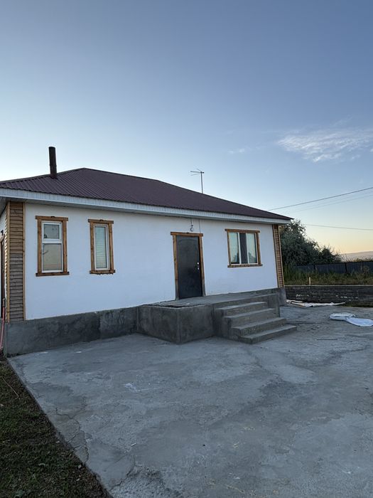 4 бөлмелі жер үй сатылады Ынтымақ
