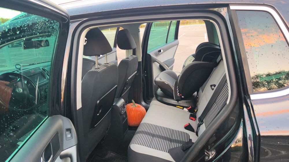 VOLKSWAGEN Tiguan 2010 — imagine 4
