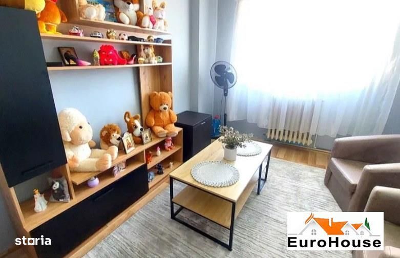 Apartament cu 4 camere de vanzare in Alba Iulia zona Cetate
