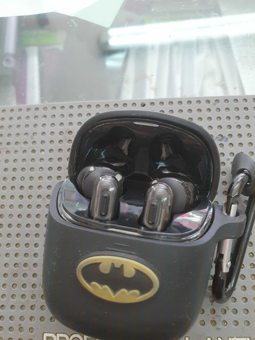 Безжични слушалки JBL