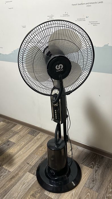 Продается вентилятор с увлажнителем воздуха!
