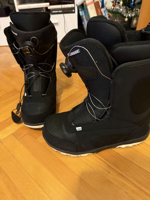 Boots snowboard head