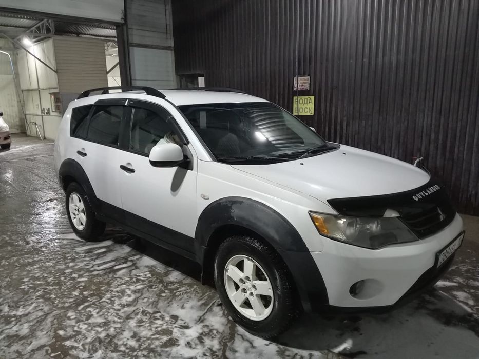 Продам Outlander