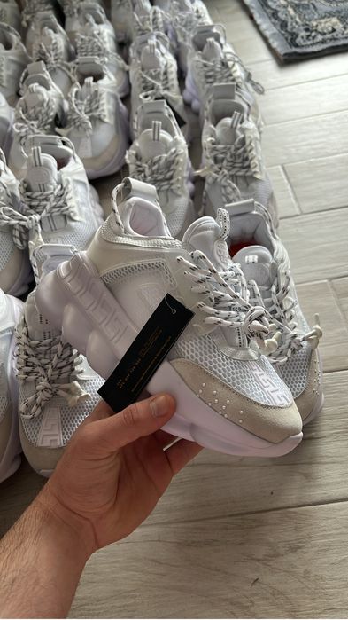 Versace Chain Reaction Noi Negru Alb