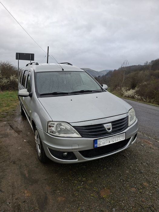Vand Dacia Logan MCV 2009, benzina 1.6 mpi