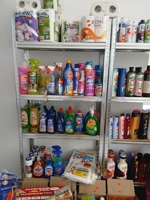 Гаражна разпродажба