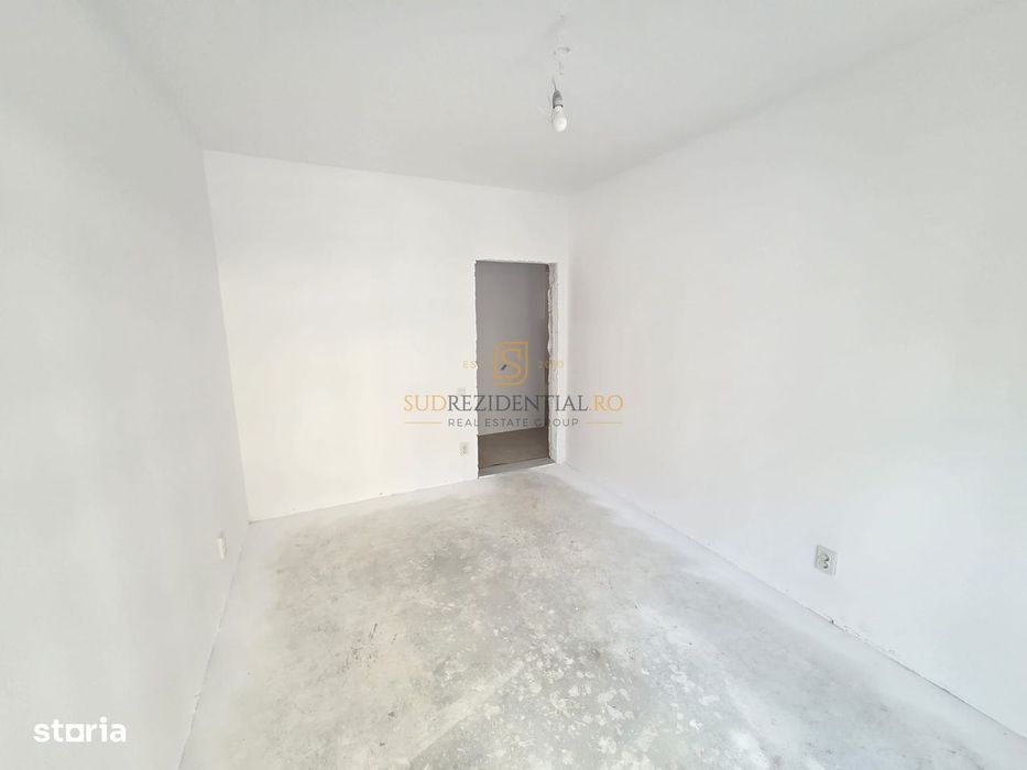 Apartament 3 camere cu curte proprie, aproape de metrou Berceni