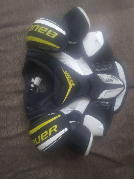 Нагрудник Хоккейный Bauer на 6-9 лет