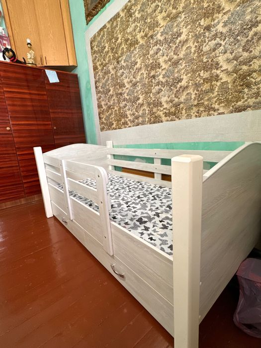 Кровать детская /подростковая с ящиками