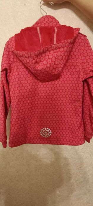 Продам куртку фирмы Tchibo kids  на рост 146-152см, безрукавку Tchibo
