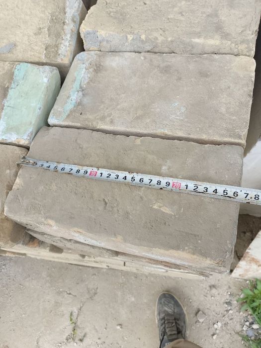 Гишт Николай сариги сотилади 5000 дона