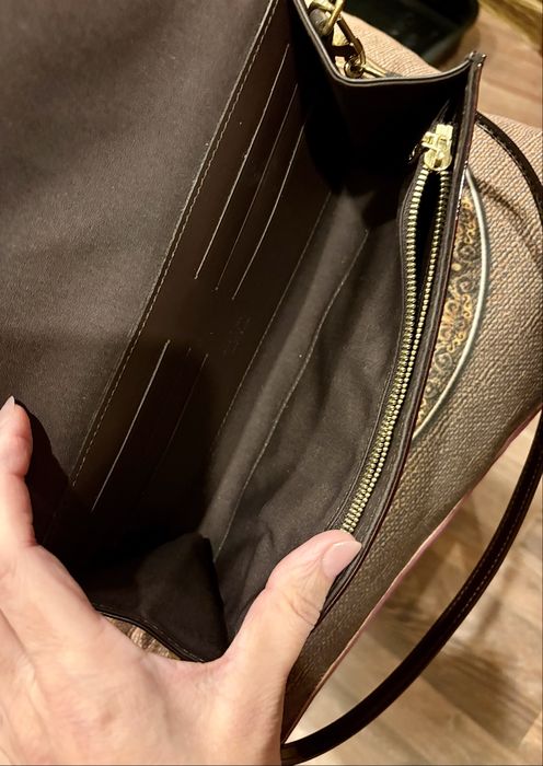 Продам клатч Louis Vuitton  Rossmore MM