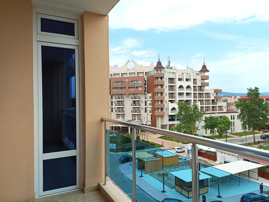 Продава се Двустаен апартамент в к.к. Слънчев бряг - 90 кв.м за 976 €/кв.м - Снимка #6