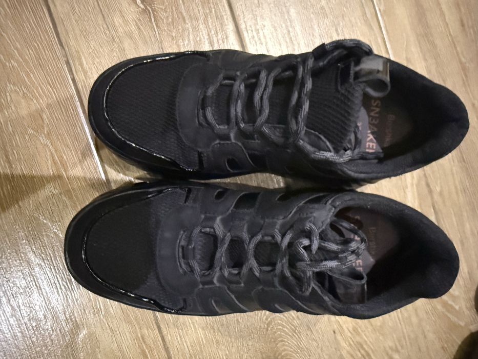 Кроссовки Bershka SN3AKE