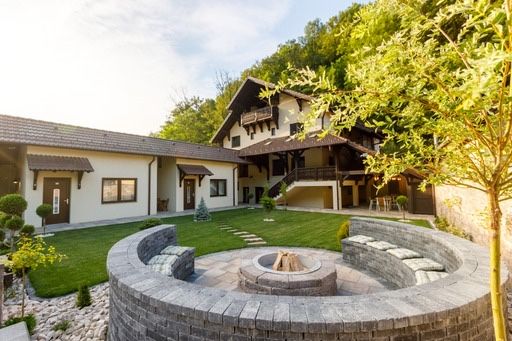 Cazare TRANSALPINA Sugag SPA Jacuzzy