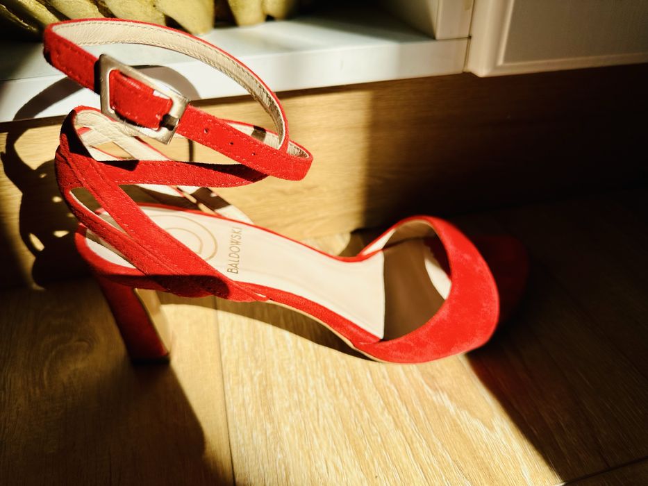 Sandale Baldowski , piele intoarsa, 37, toc 7 cm