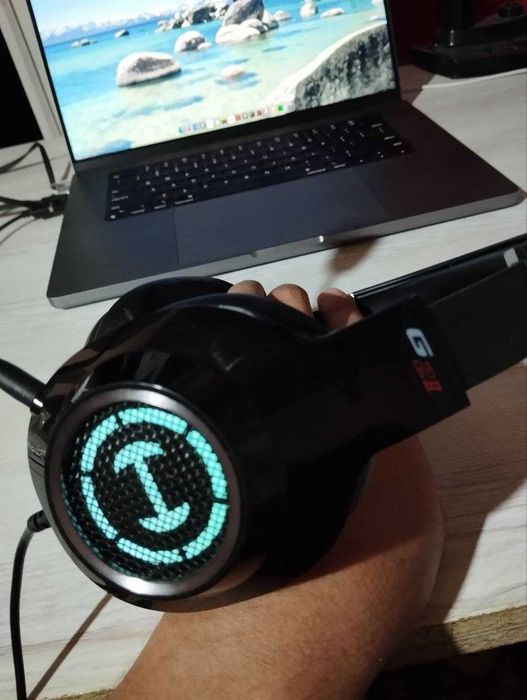 Edifier G2 black