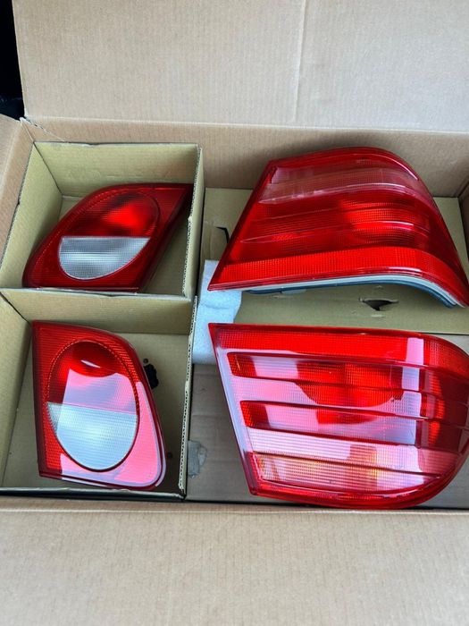 Задние фонари Мерседес w210