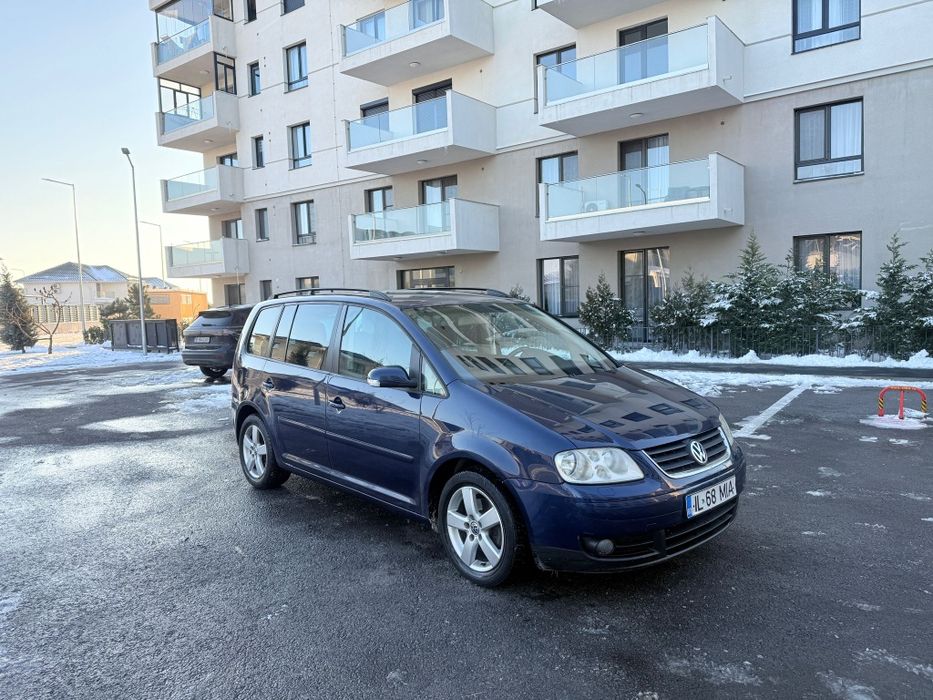Vand Volkswagen Touran 1.9 tdi 7 locuri DSG