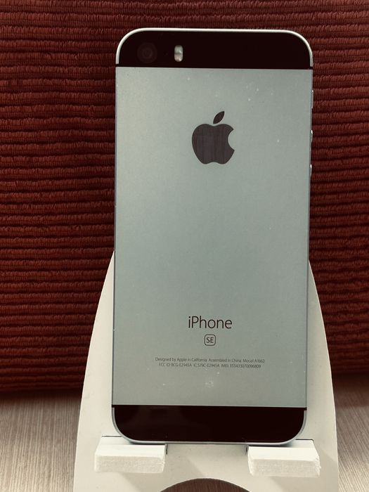 iPhone SE, 16GB, Space Gray