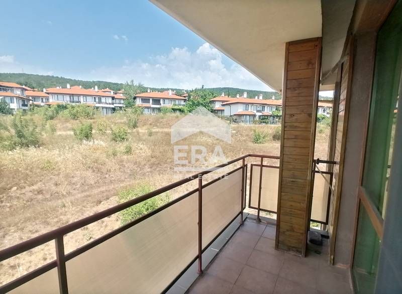 Продава се Тристаен апартамент в с. Кошарица, Област Бургас - 86 кв.м за 879 €/кв.м - Снимка #2