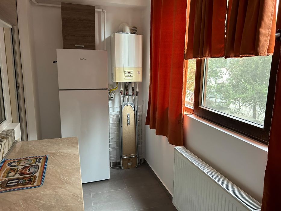 Închiriez apartament cu 2 camere in militari rezidence.