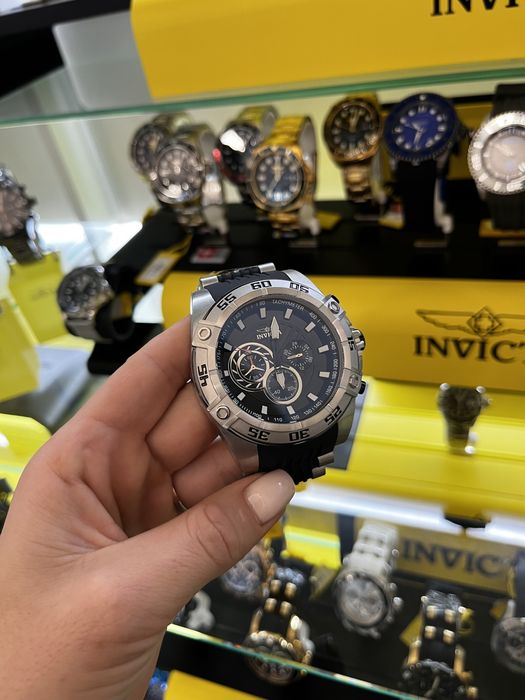 Мъжки часовник Invicta Speedway