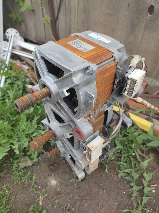 Продам электродвигател