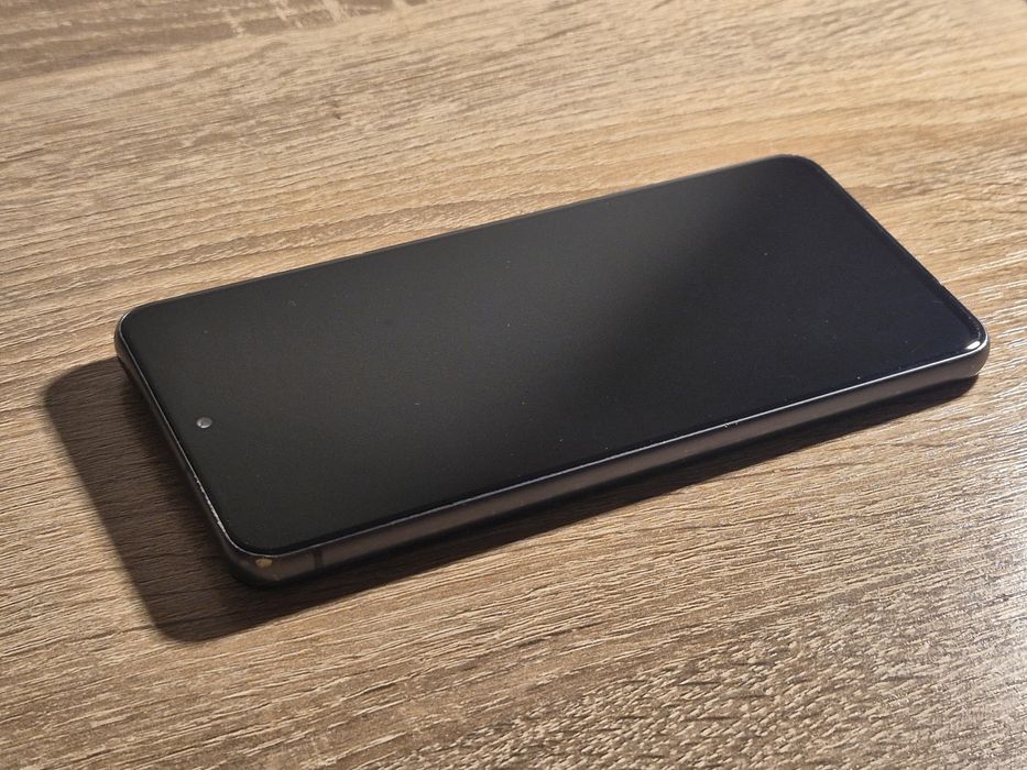 Vând S21 FE pentru piese