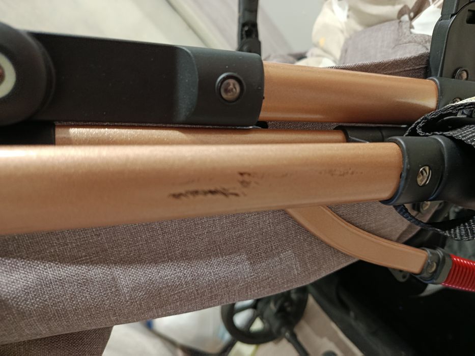 Продам коляску(прогулочная)