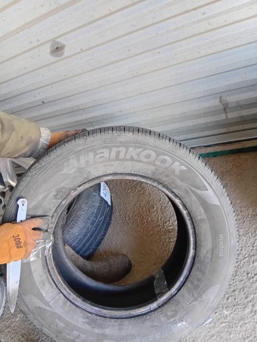 Оригинальные шины с дисками комплект