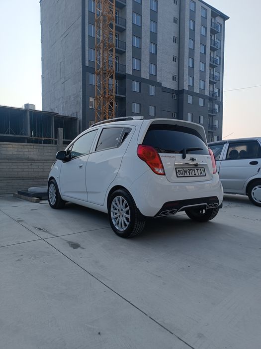 Chevrolet spark avtomabili